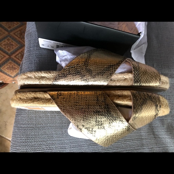 Dolce Vita Gild Metallic slid sandals “Genivee” - Picture 1 of 7